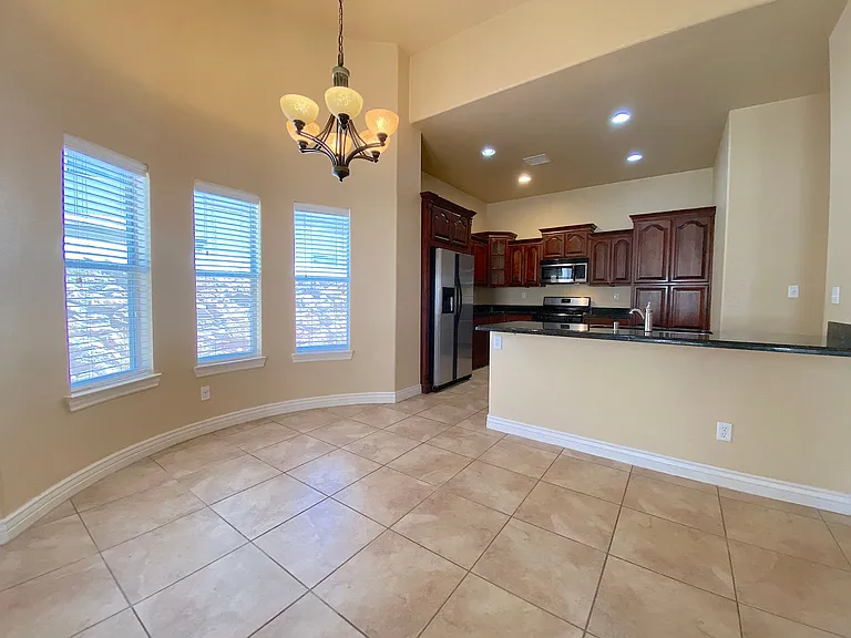 11413 Pifas Nevarez Pl — Photo 7