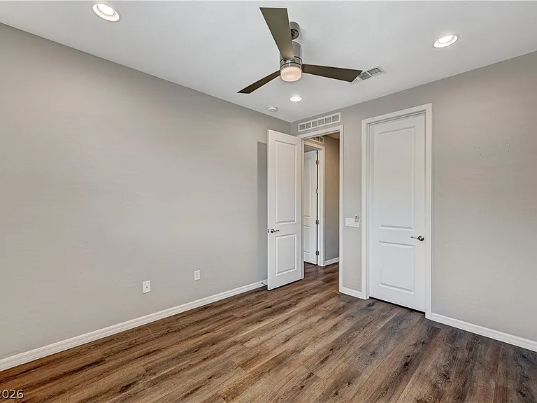 3741 Glasstop Dr — Photo 45