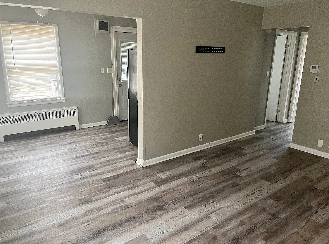 5876 N 32nd Street — Photo 3
