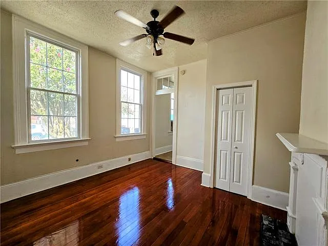 2931 Baronne St — Photo 11