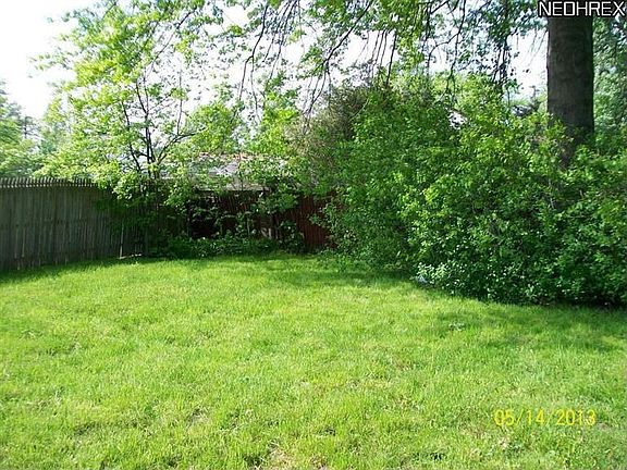3rd image of 11820 Carrington Ave