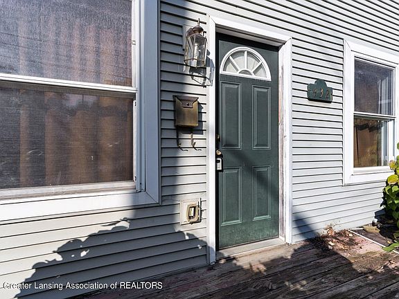 5th image of 432 S Clemens Ave