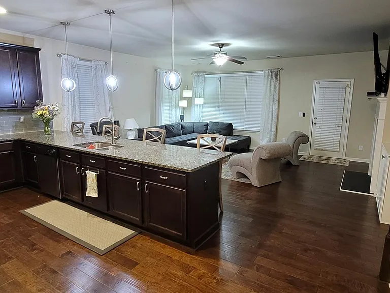216 Plantation Meadows Ct — Photo 5