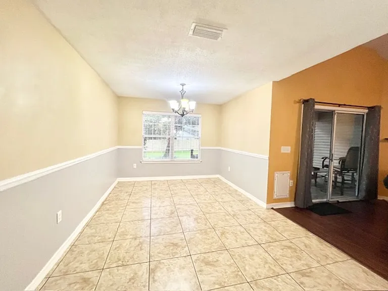 655 County Line Rd — Photo 10