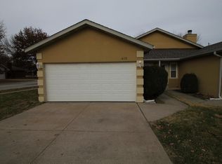 419 E Arrowhead St, Springfield, MO 65807