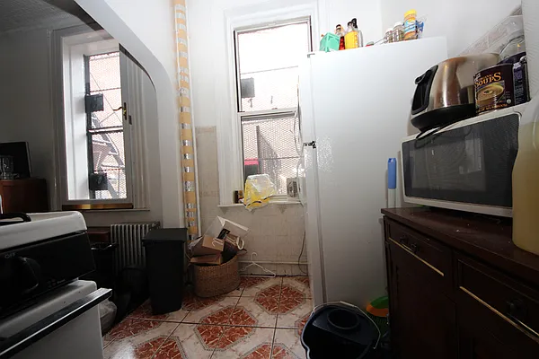 Rented by Jalca & Associates | media 22