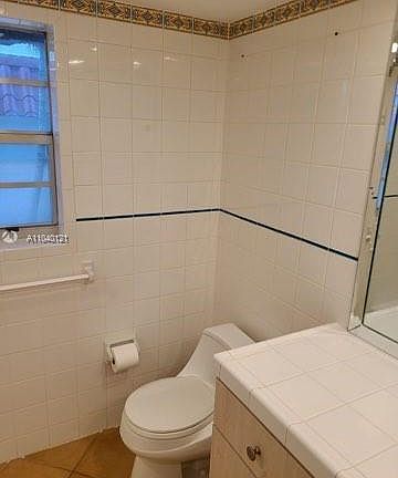 5th image of 6713 N Kendall Dr APT 612