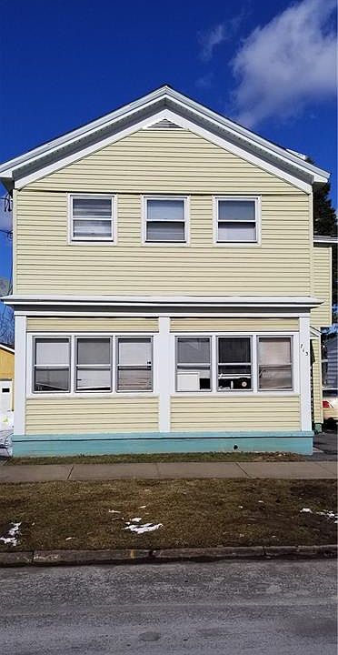 2nd image of 713 Lansing St