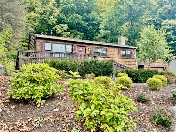46 Maple Avenue Extension, Bethel, CT 06801