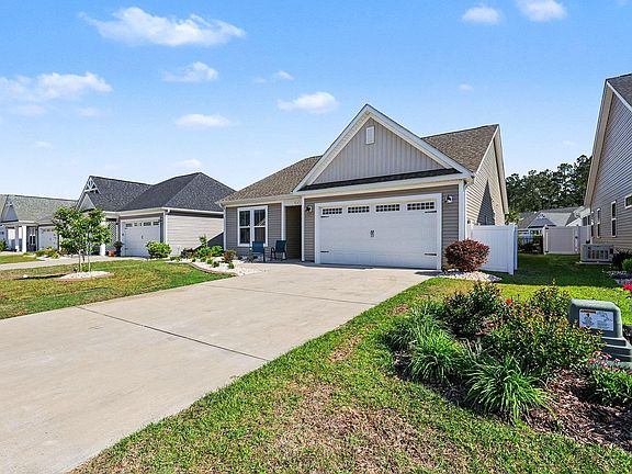 4th image of 564 Shellbark Dr.