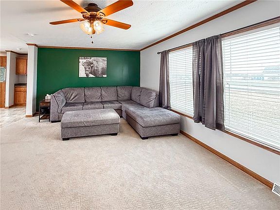 5th image of 526 NW 1421st Rd