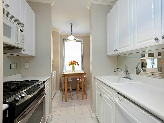 Sold by Sotheby's International Realty | media 24