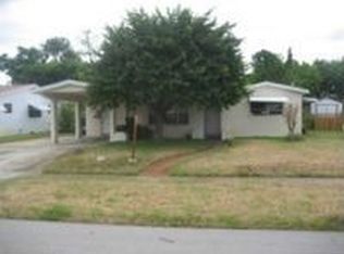 3580 NW 37th Ave, Lauderdale Lakes, FL 33309