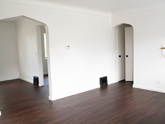 5th image of 1331 Le Mar Dr #1329