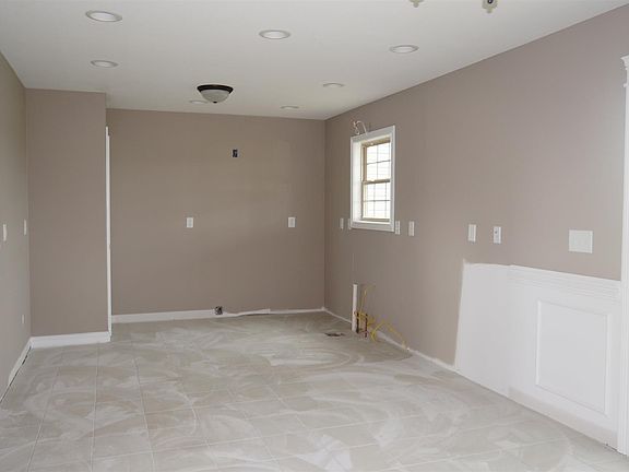 4th image of 532 Autumnwood Farms Lot 532