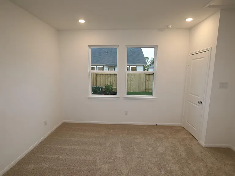 2714 Hollow Alpine Way — Photo 7