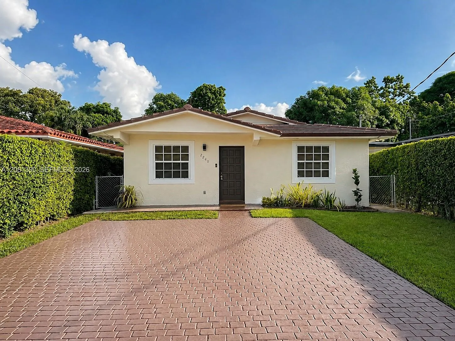 Coral Way Park Sec B — Photo 1