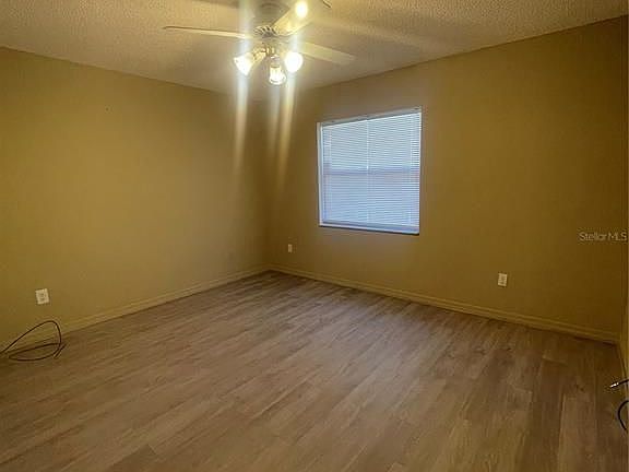 2nd image of 9 Prescott Ln