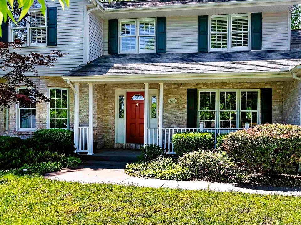 1st image of 3205 Foxberry Cir