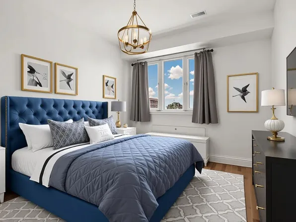 24-16 Queens Plaza South image 1 of 19