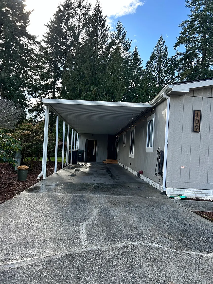 3700 14th Ave SE Unit 109 photo 1