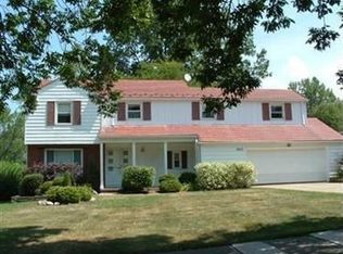 1425 Forest Hills Blvd, Cleveland Heights, OH 44118