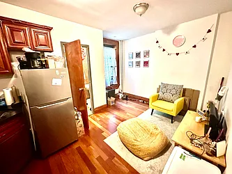 Rented by Bond New York