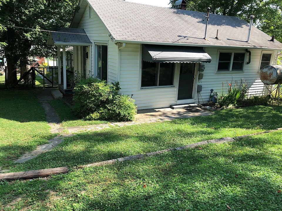 732 Buncombe. Front and Side door.