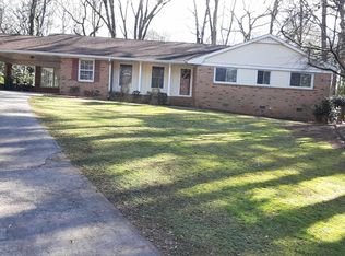 2491 Brookhurst Dr, Dunwoody, GA 30338