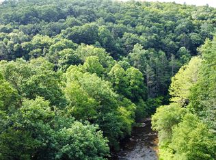 10 Avenue, Marlinton, WV 24954