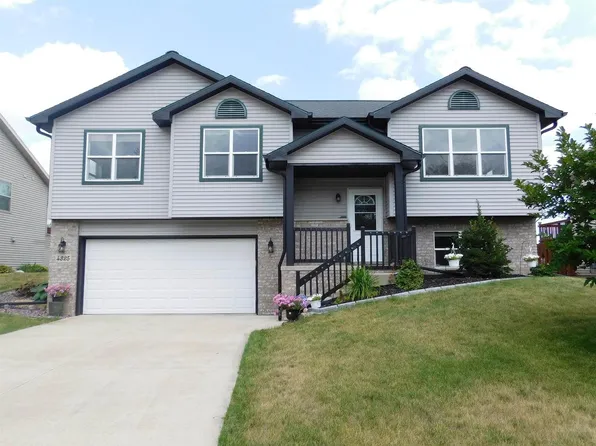 4325 Crested Owl Lane, Madison, WI 53718