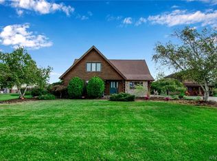 4515 Baer Rd, Ransomville, NY 14131
