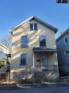 16 Calvert St, Newport, RI, 02840