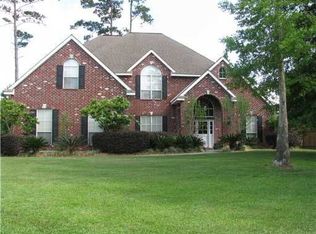 422 Applewood Dr, Slidell, LA 70461