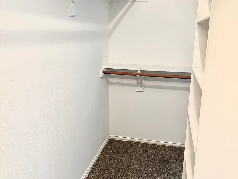 830 San Jacinto Dr — Photo 23