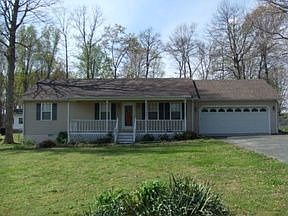 2nd image of 4518 Meadow Cir