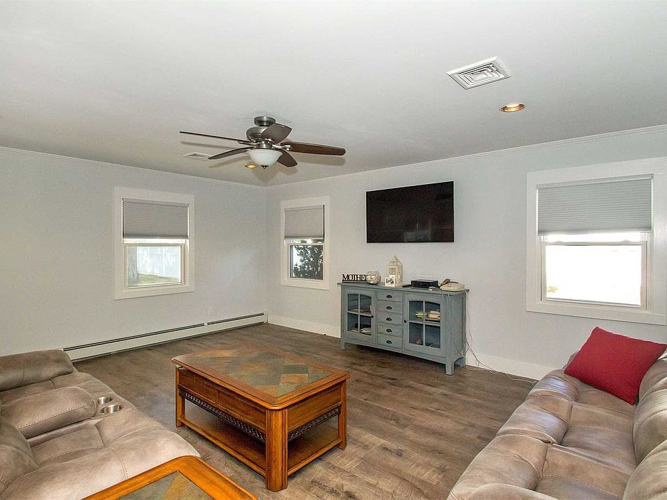 1st image of 48 Wilmont Turn