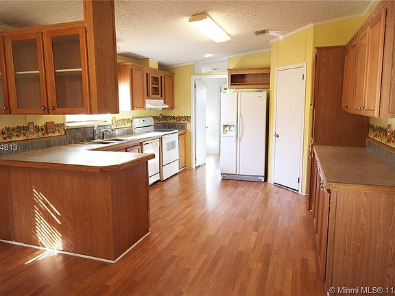 5th image of 220 NE 12th Ave Lot 39