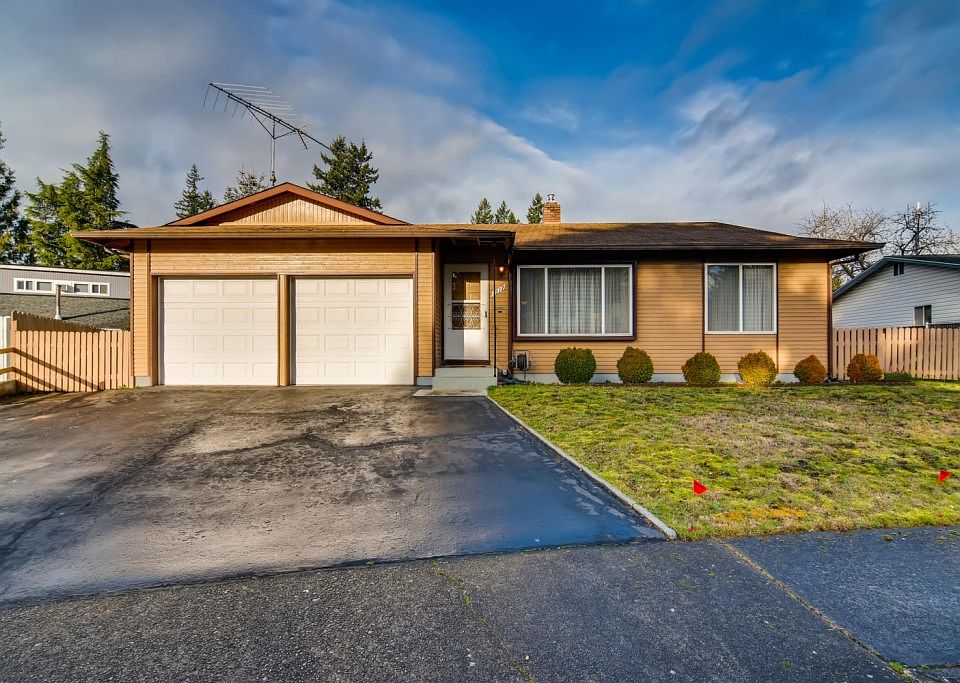 1st image of 1917 36th St SE