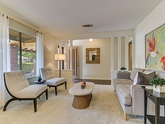 3rd image of 10207 Willfield Dr