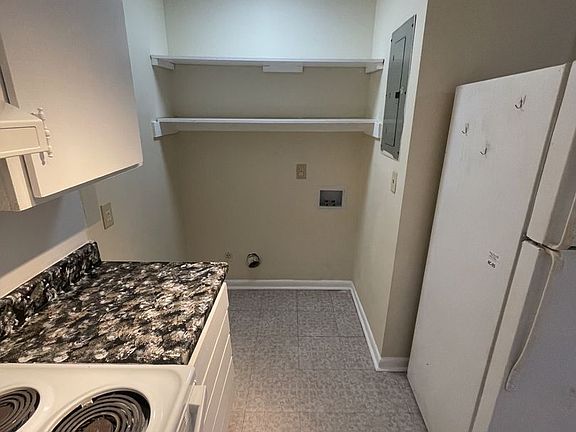 4th image of 120 Byrum St #3
