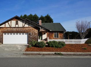 1665 Hannah Ct, McKinleyville, CA 95519