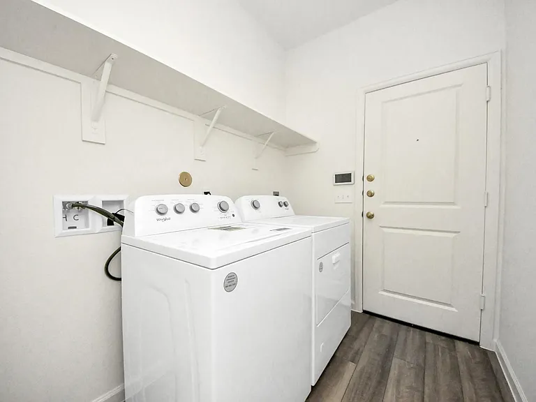 10307 Malta Trace Dr — Photo 33