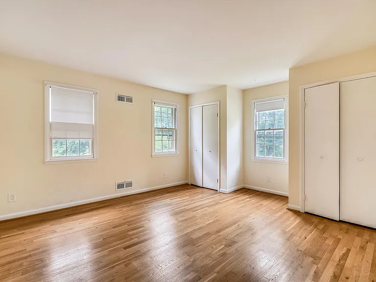 11200 Powder Horn Dr — Photo 36