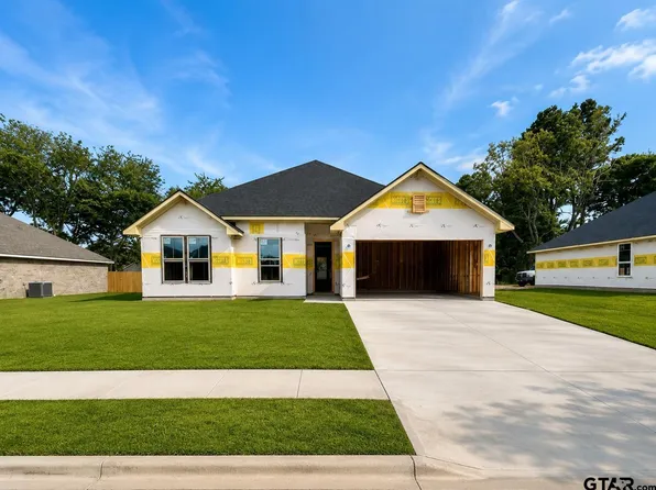 328 Erica Way, Lindale, TX 75771