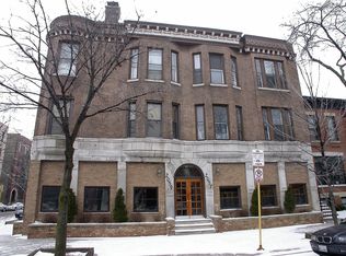 2057 N Seminary Ave #1B, Chicago, IL 60614