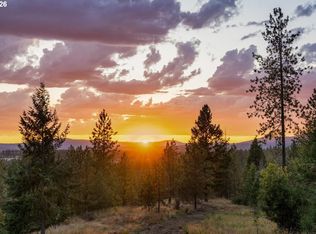 5865/5877 Weaver Way, Deer Park, WA 99006