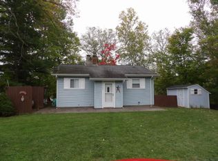 3342 Iroquois Rd, Glennie, MI 48737