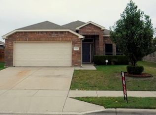 6424 Stone Lake Dr, Fort Worth, TX 76179