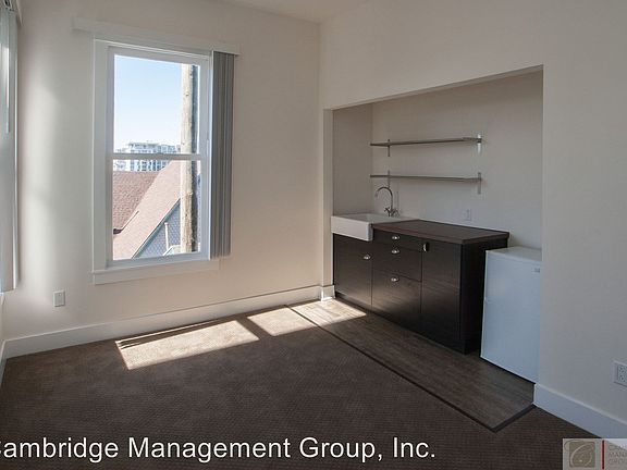 2nd image of 1931 Market St APT 303